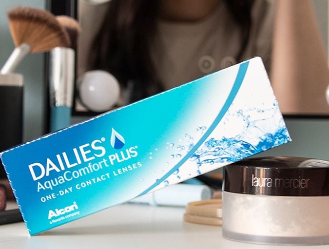 Contact_lenses_and_make_up_row_1